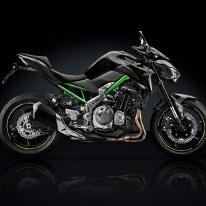 KAWASAKI 900