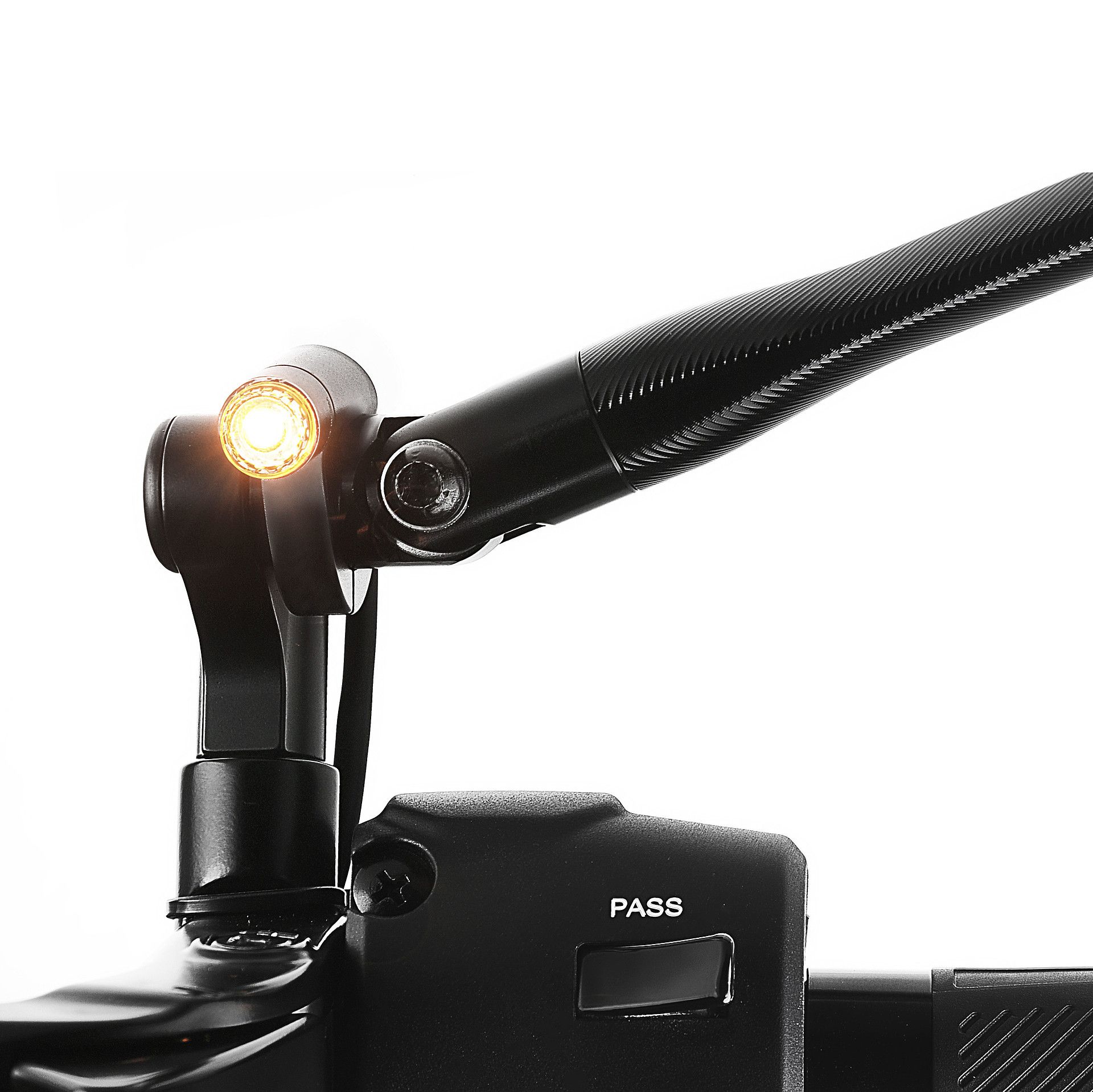 O0FR0443B0002L21000_2