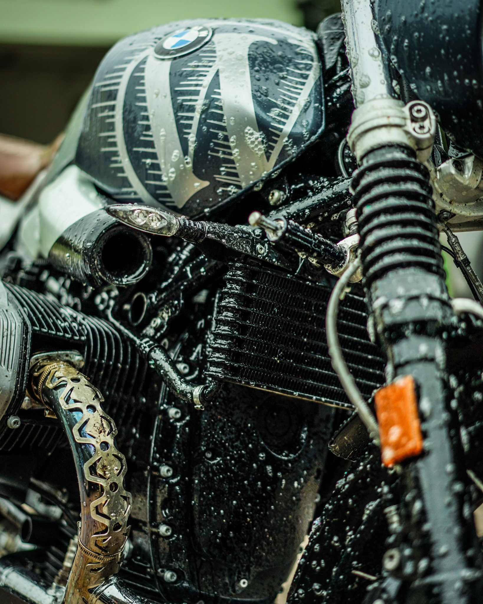 7EDA49EE-D376-4BDA-A2B5-667AFB63AD5A