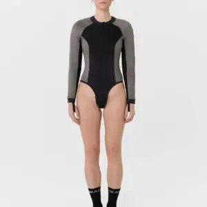 PANDO MOTO BIA BODY GRÅ AAA