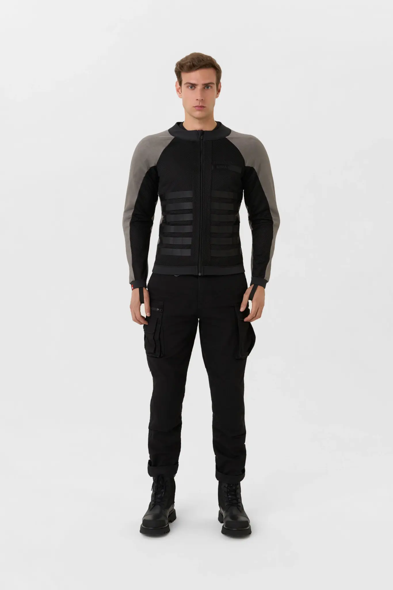 Commando_UH_Grey_1