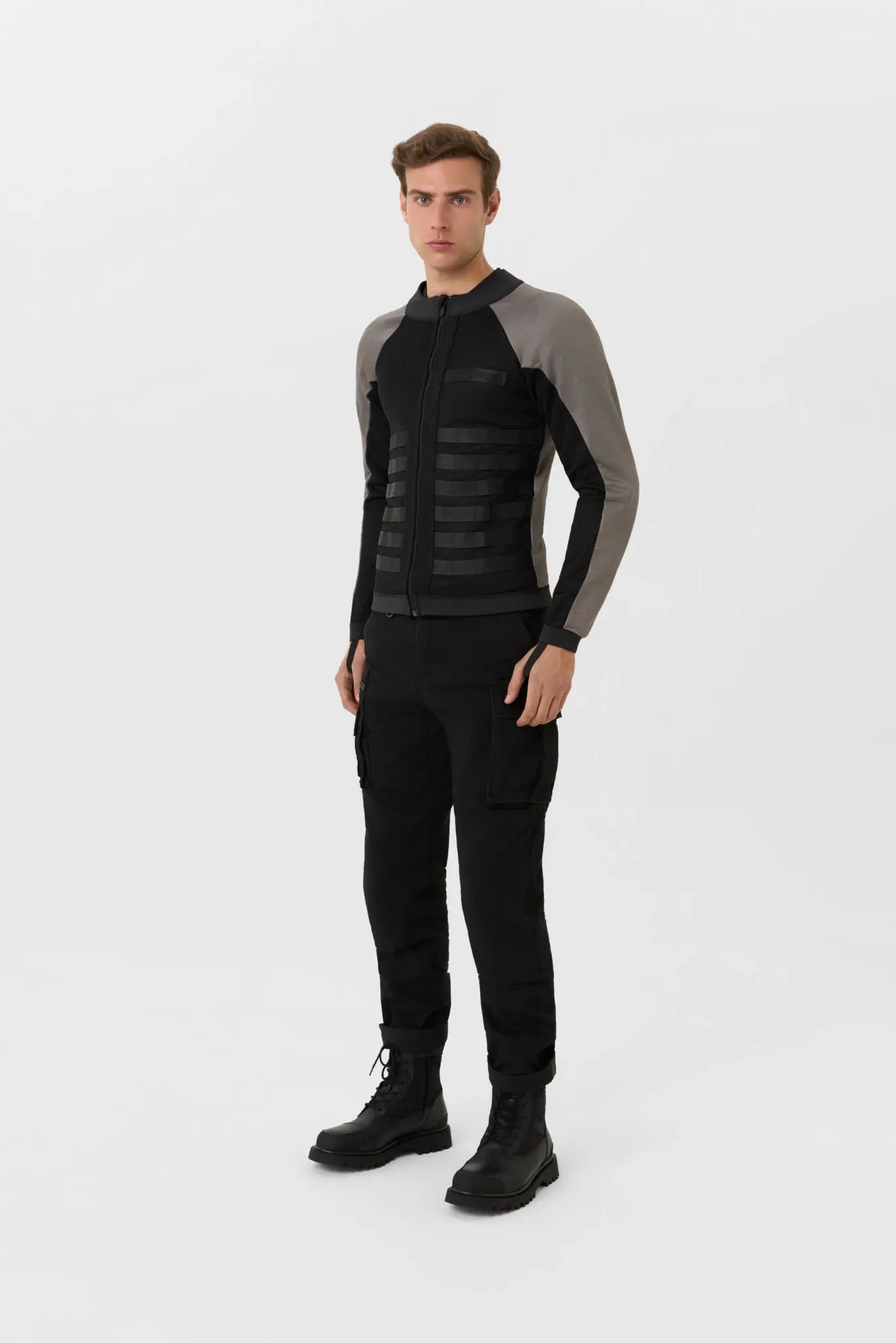 Commando_UH_Grey_2