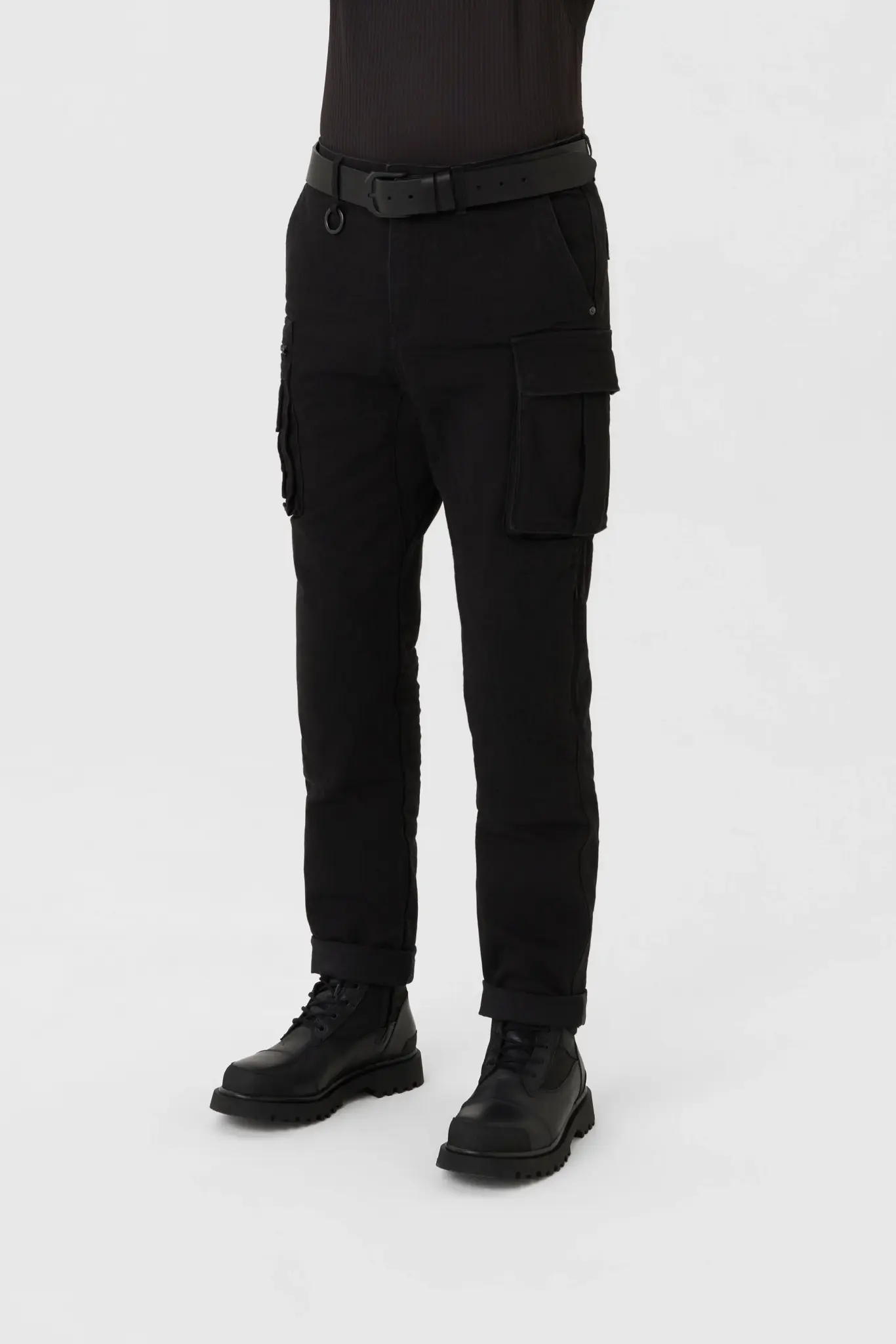 Desert_Cargo_Black_6