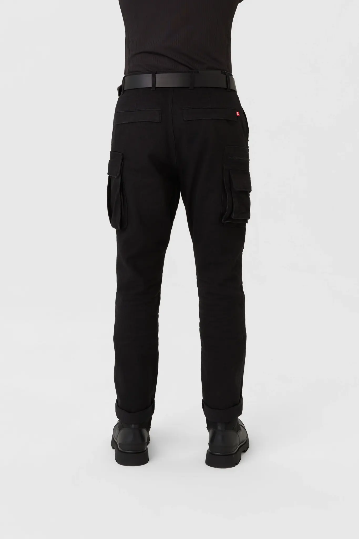 Desert_Cargo_Black_8