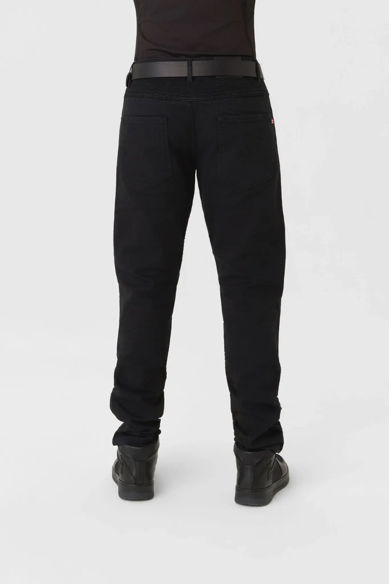 KarlDo_Slim_Black_8