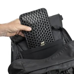 KRIEGA TASKE RYGSKJOLD