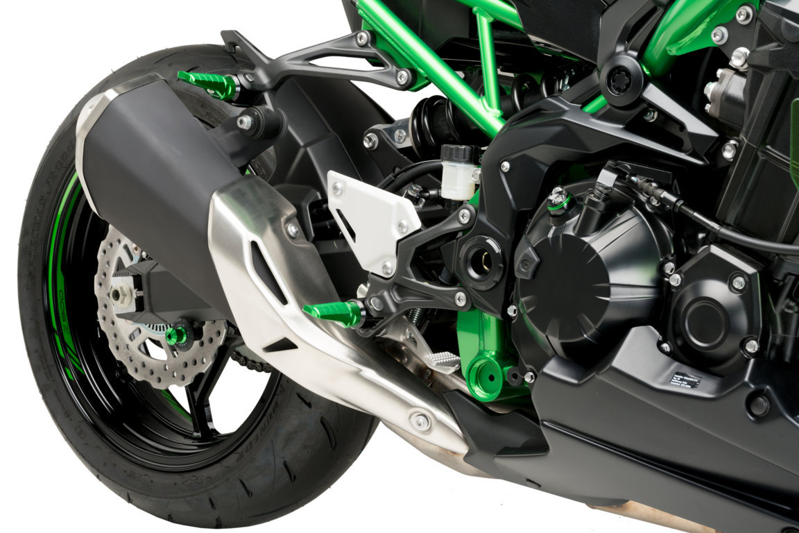 6301V_Kawasaki_Z900_20-