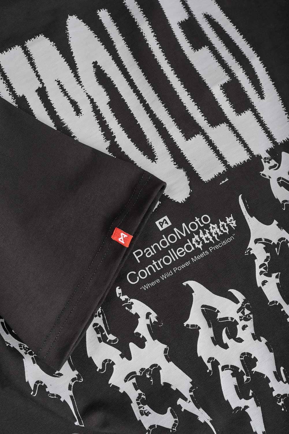 CONTROLLED_CHAOS_T-shirt_12