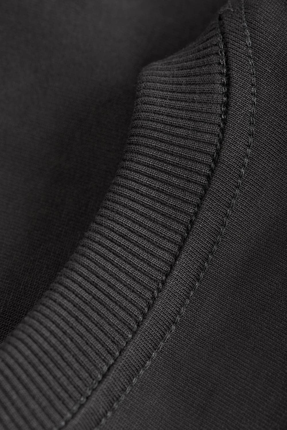 CONTROLLED_CHAOS_T-shirt_15