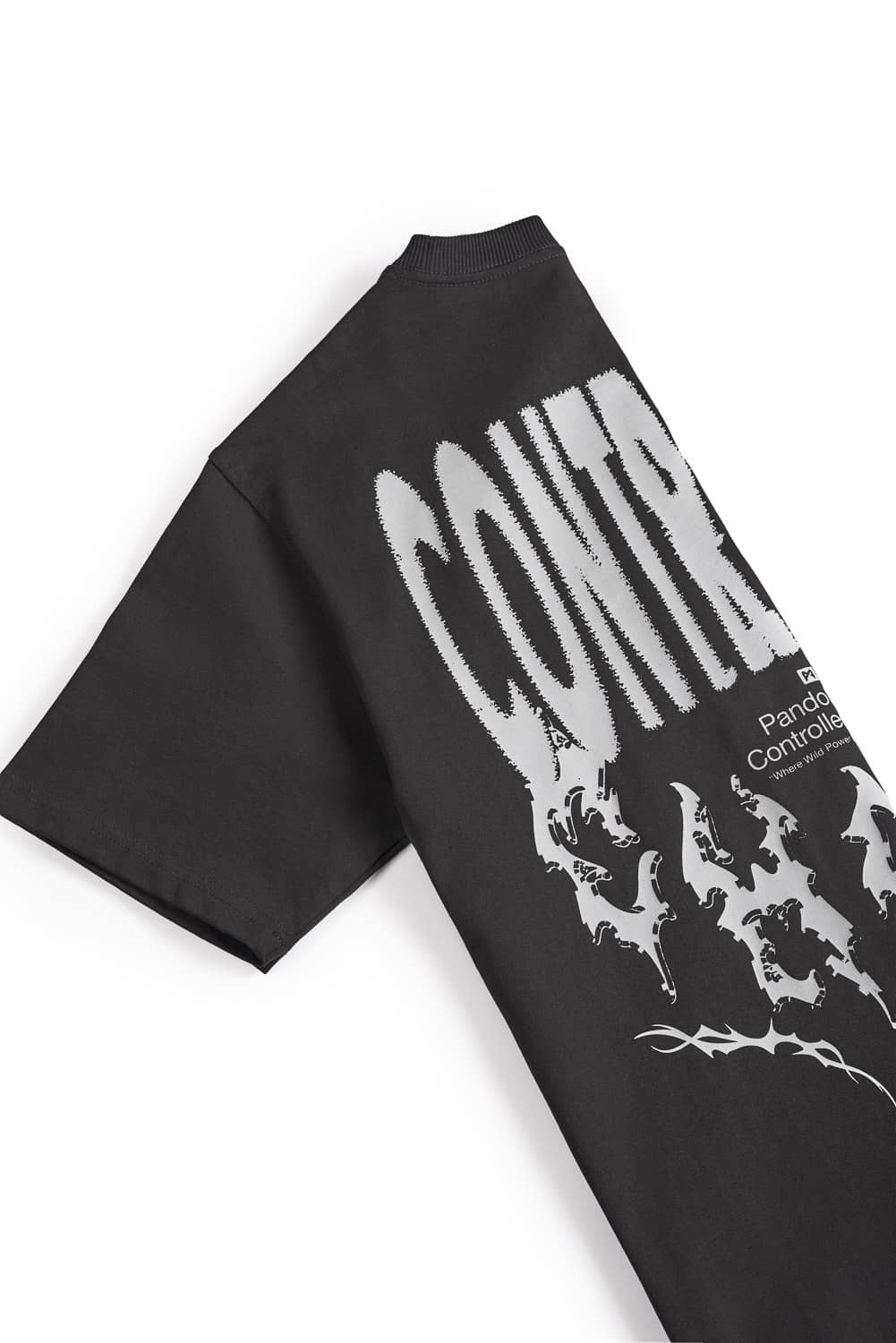 CONTROLLED_CHAOS_T-shirt_17